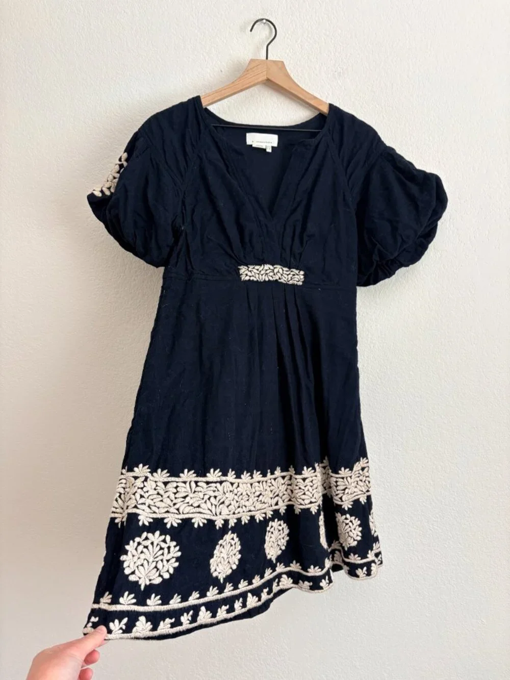 Anthropologie Provence Embroidered Puff Sleeve Mini Dress - Picture 2 of 10